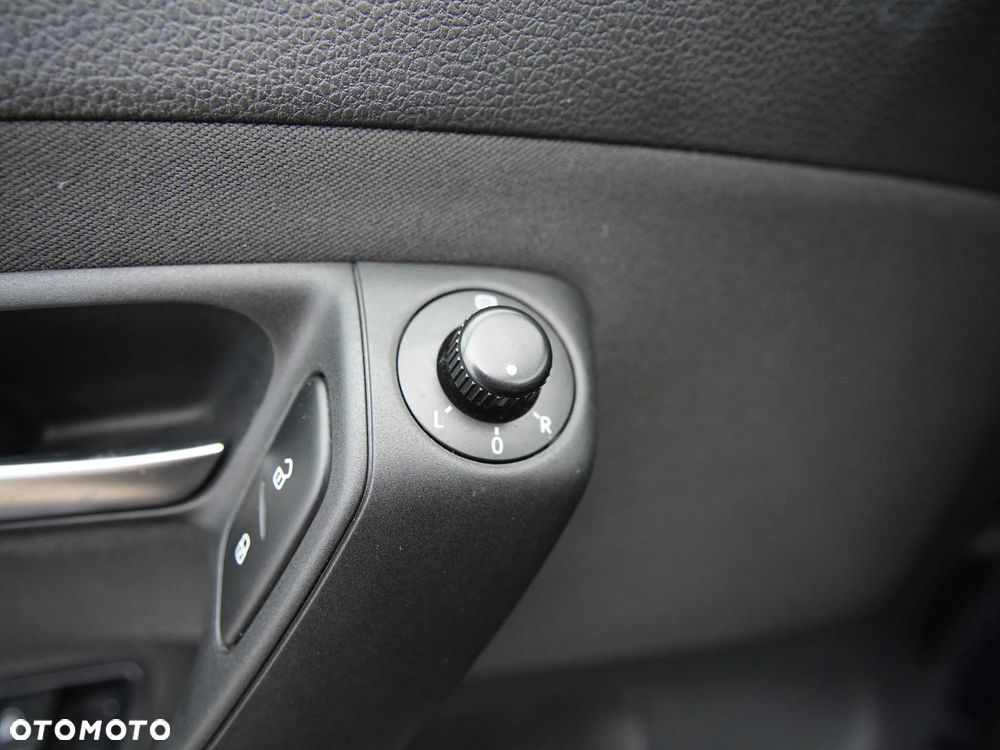 Volkswagen Polo - 18