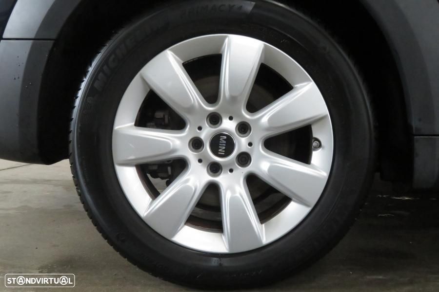 MINI Countryman Cooper SE ALL4 Auto - 43