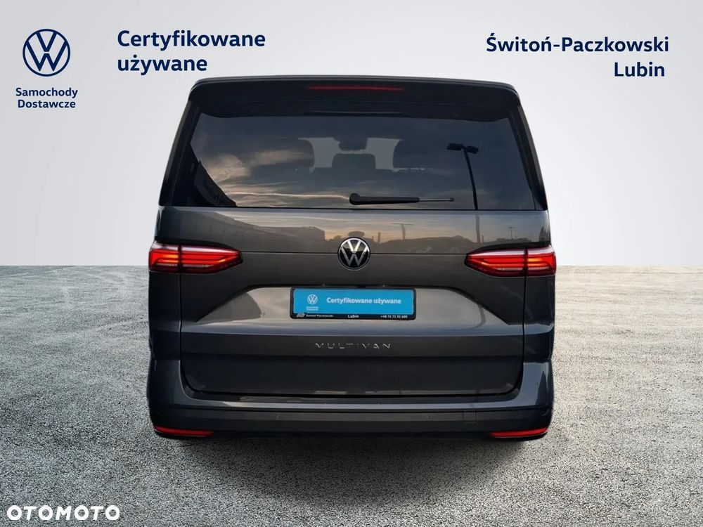 Volkswagen Multivan 2.0 TDI L2 Life DSG - 4