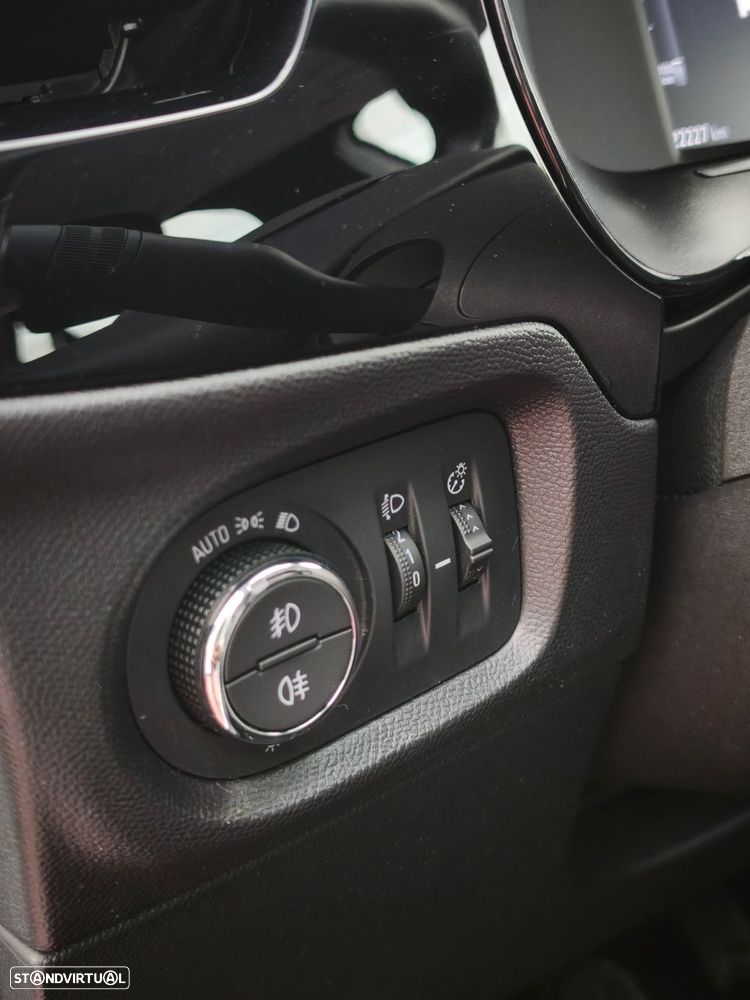 Opel Corsa 1.2 T Elegance - 22