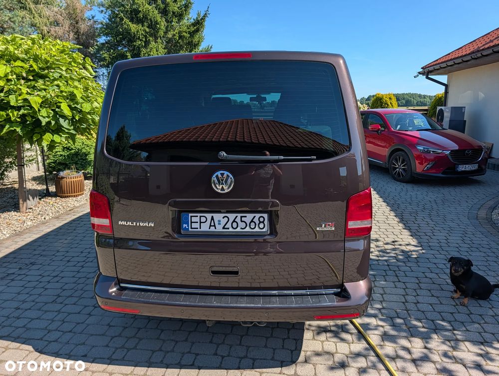 Volkswagen Caravelle - 7