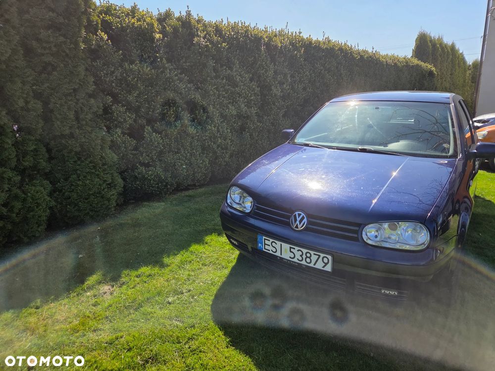 Volkswagen Golf - 5