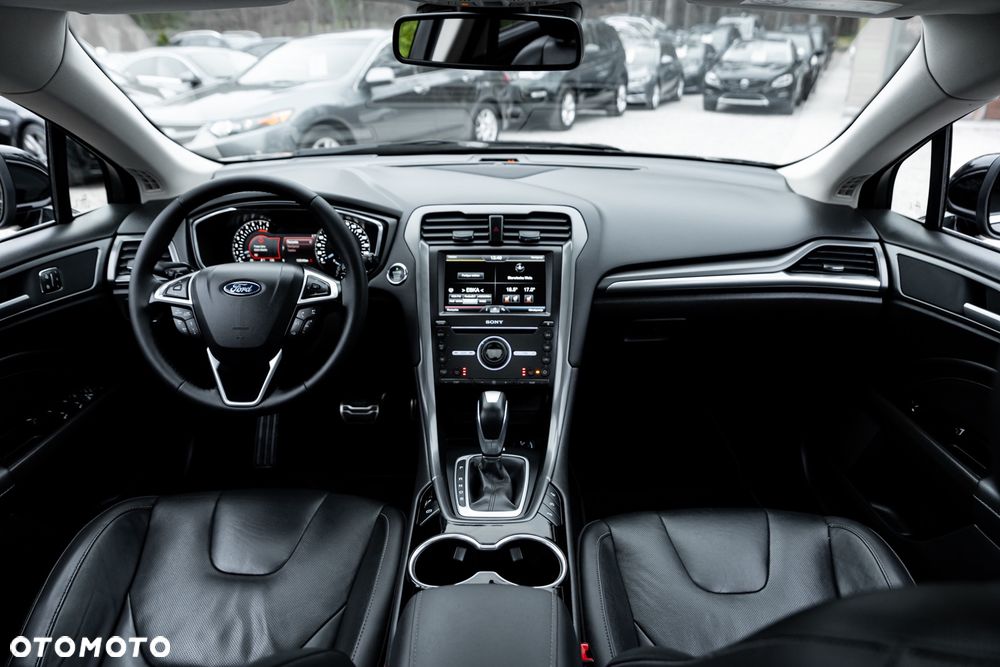 Ford Mondeo 2.0 EcoBoost ST-Line - 28