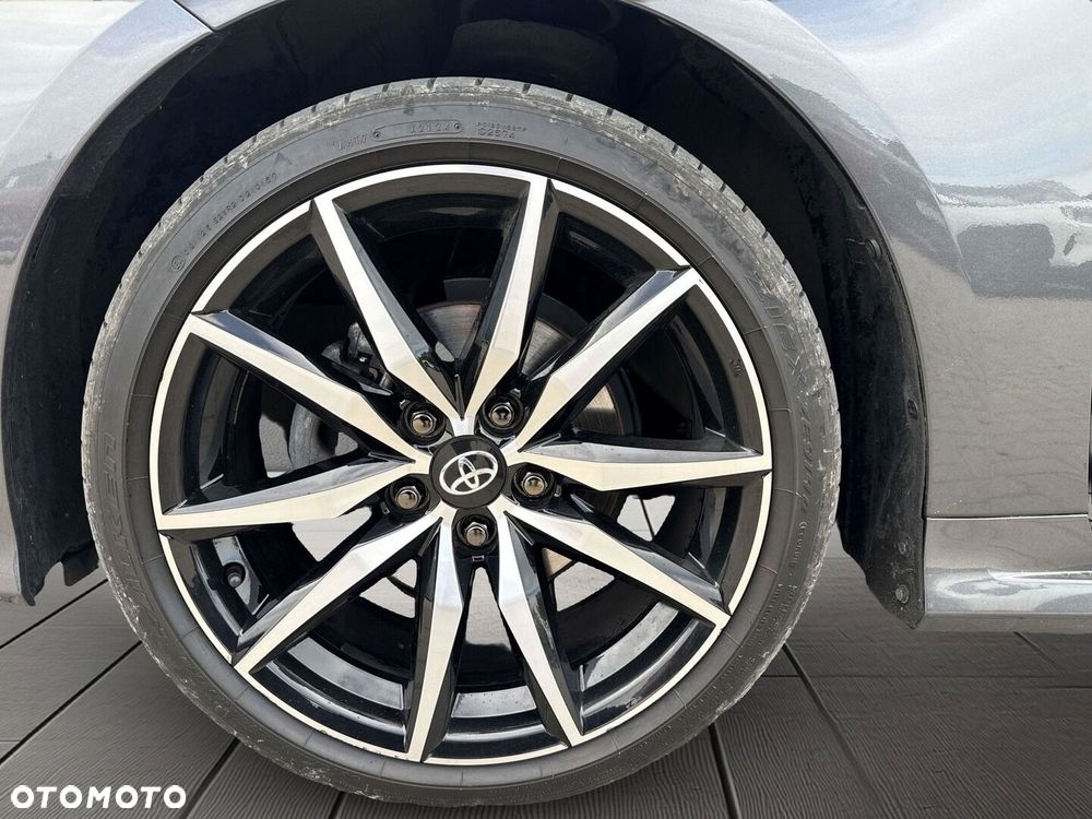 Toyota Corolla 1.8 Hybrid GR Sport Dynamic - 30