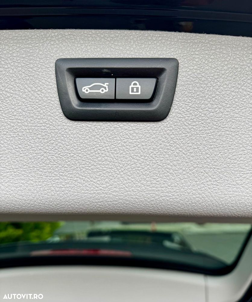 BMW Seria 3 320d xDrive Sport-Aut. Advantage - 14