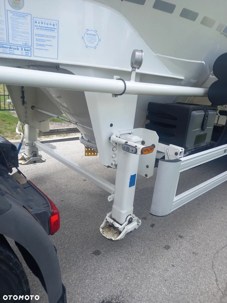 Spitzer 34 - 16