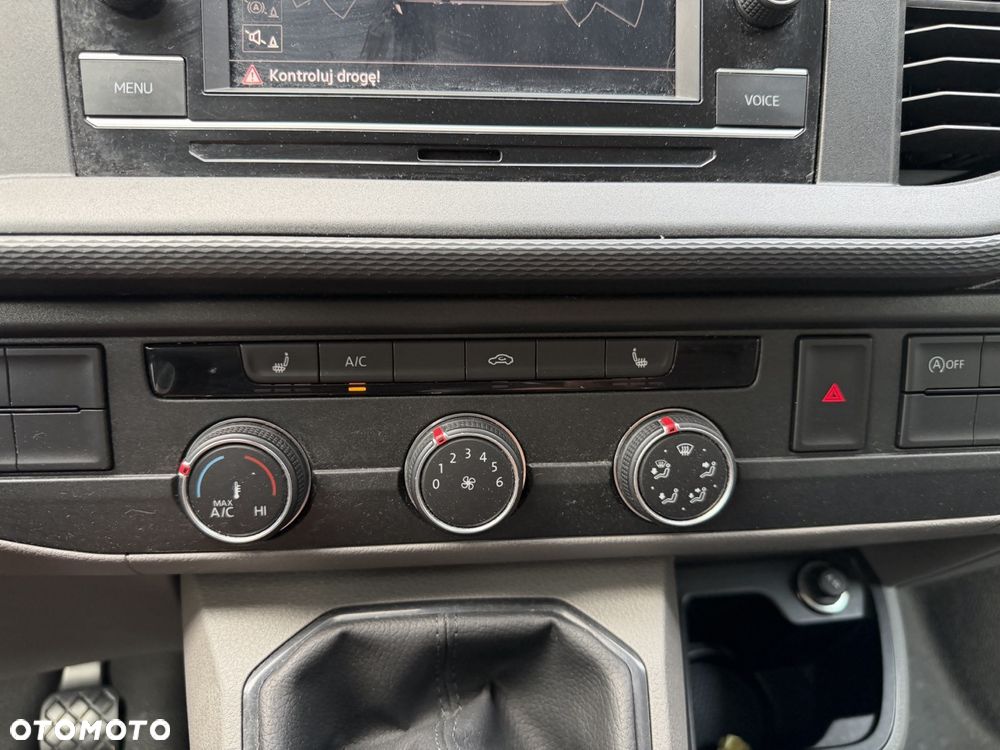 Volkswagen Transporter - 13