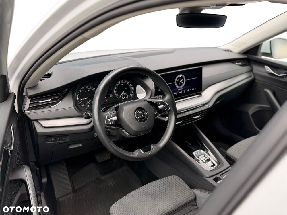 Skoda Octavia 2.0 TDI Ambition DSG - 11