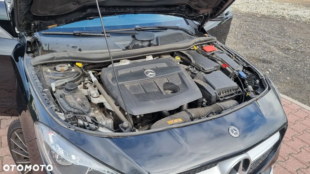Mercedes-Benz CLA 180 (CDI) d - 36