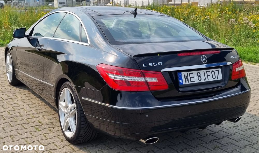 Mercedes-Benz Klasa E 350 4-Matic - 20
