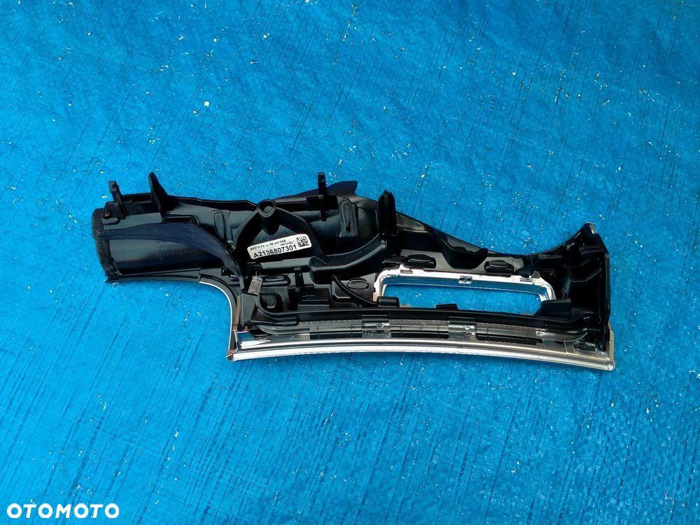 Mercedes W213 AMG Dekor Dekory BURMESTER Listwa Konsoli Drzwi Listwy Ozdobne AMBIENT - 25