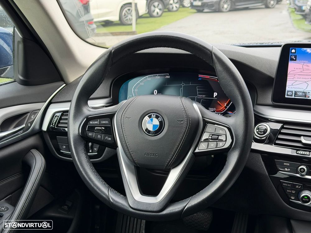 BMW 520 d Auto - 25