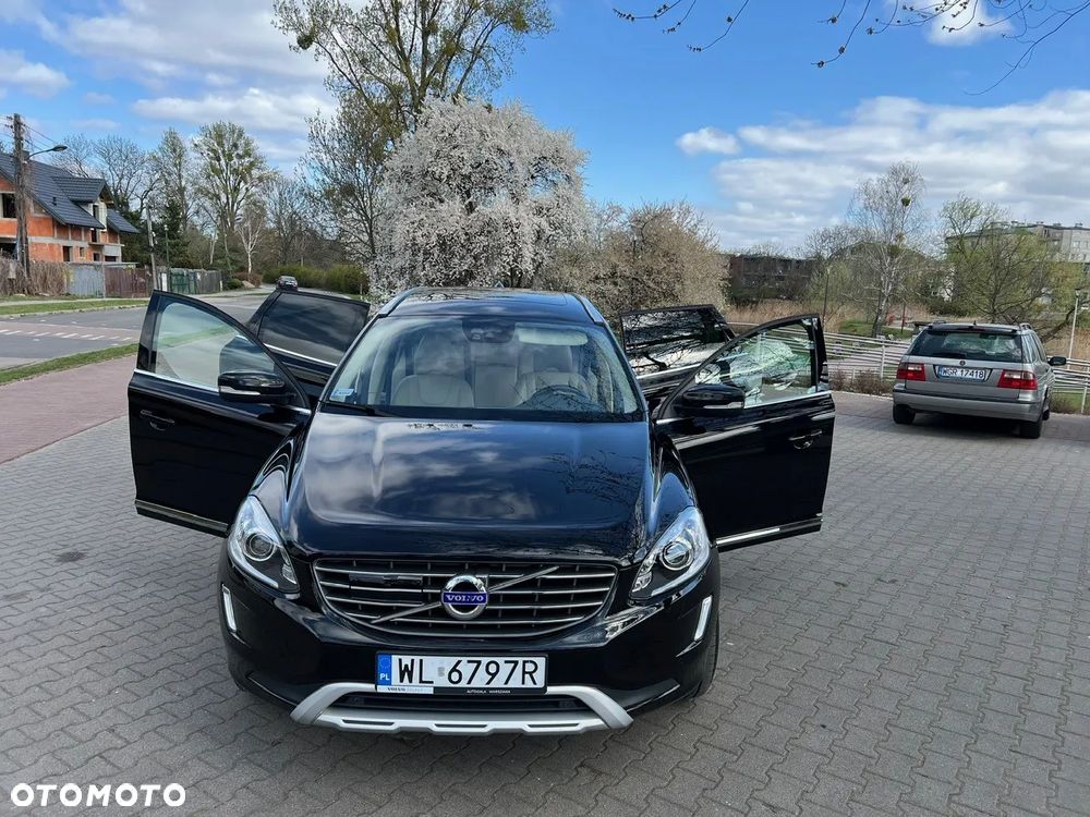 Volvo XC 60 D5 AWD Summum - 1