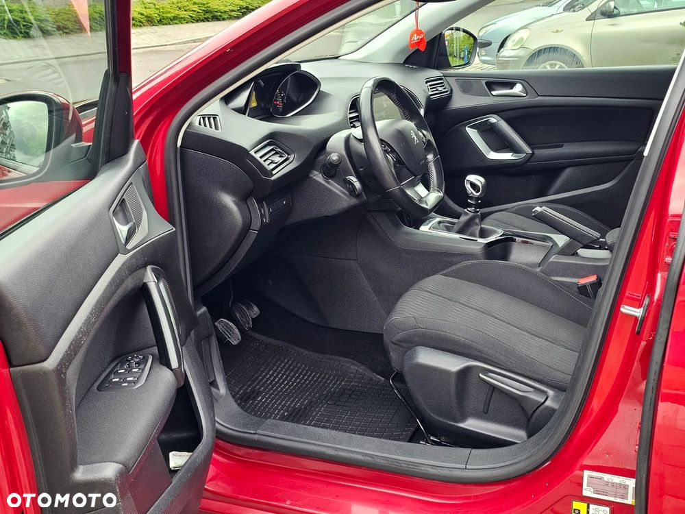 Peugeot 308 - 32