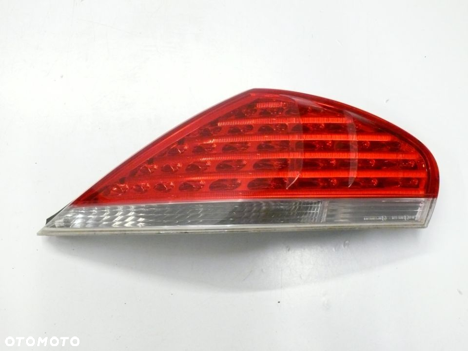 LAMPA TYLNA PRAWA BMW 6 E63 E64 VALEO 2003 2010 LED - 3