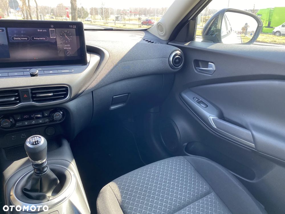 Nissan Juke 1.0 DIG-T Acenta - 26