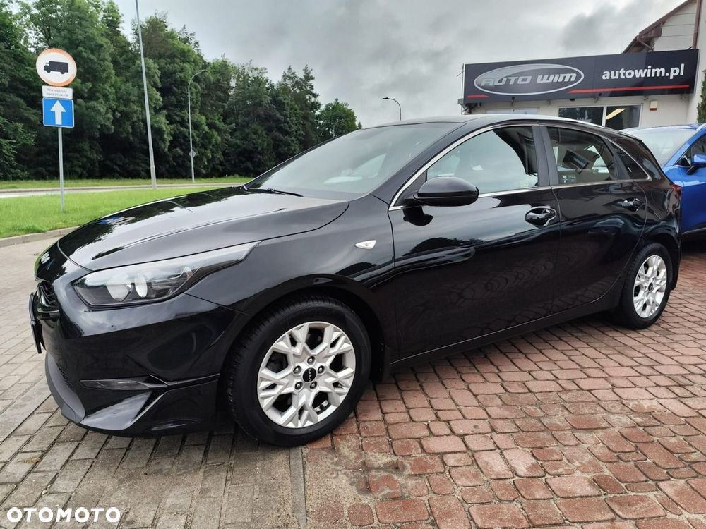 Kia Ceed - 8