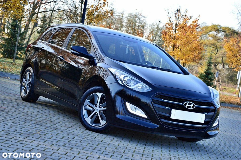 Hyundai i30 1.6 CRDi BlueDrive Comfort - 13