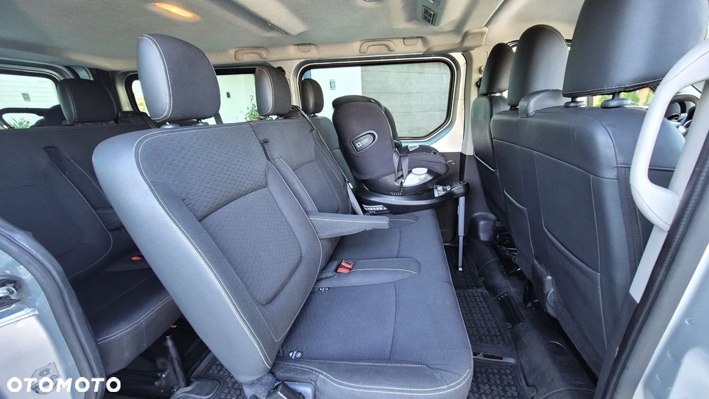 Opel Vivaro L2H1 2,9t Elegance Business - 13