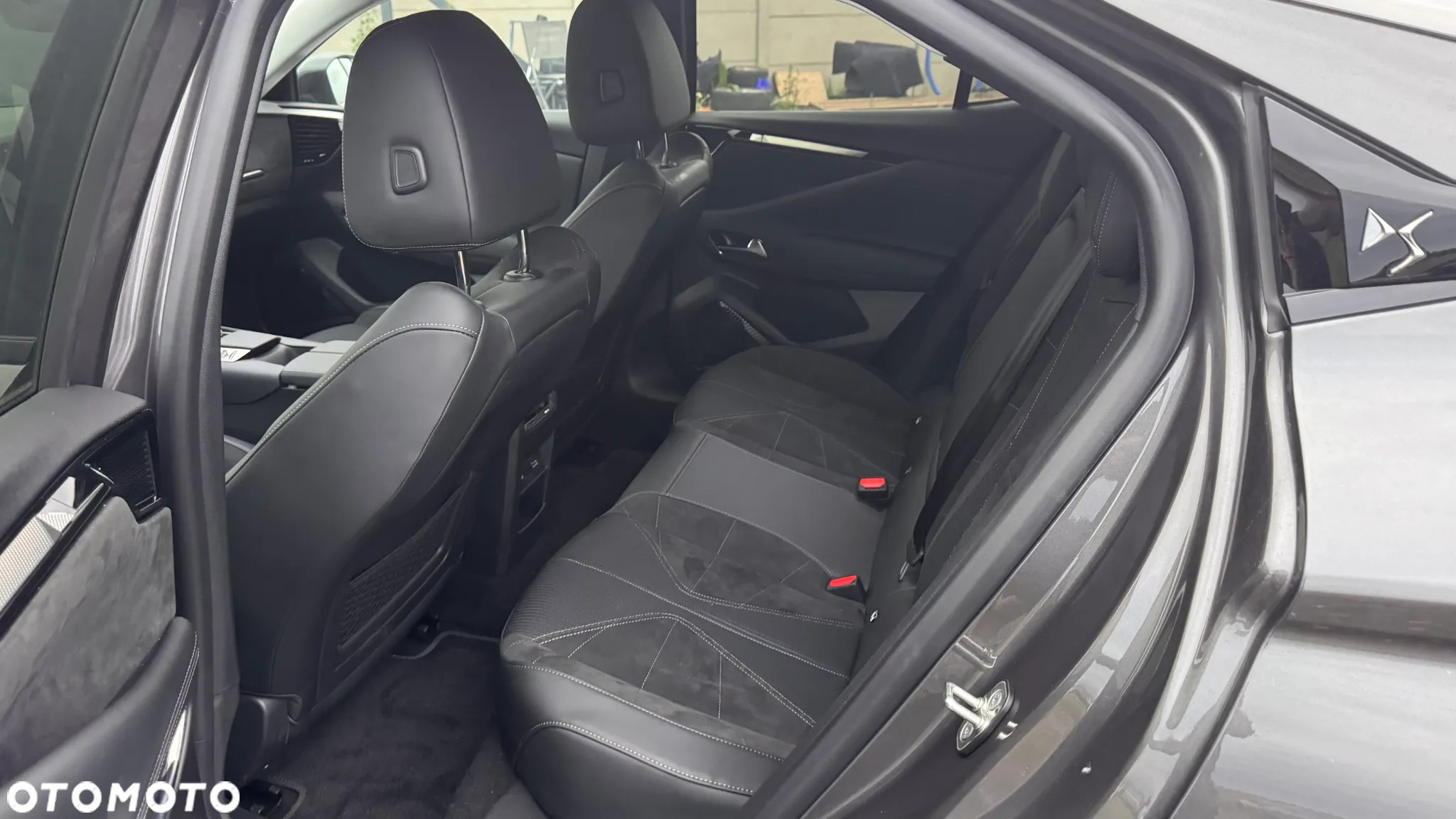 DS Automobiles DS 4 1.5 BlueHDi Étoile Alcantara - 18