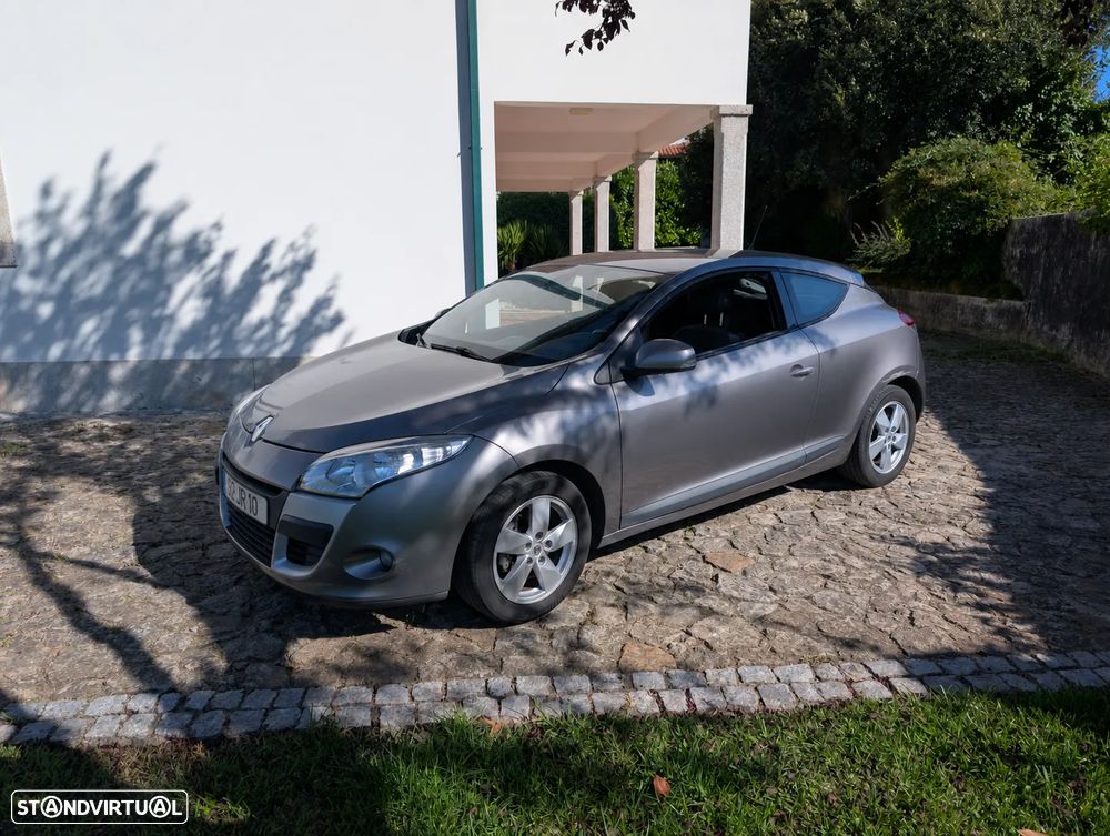 Renault Mégane Coupe 1.5 dCi Dynamique - 2