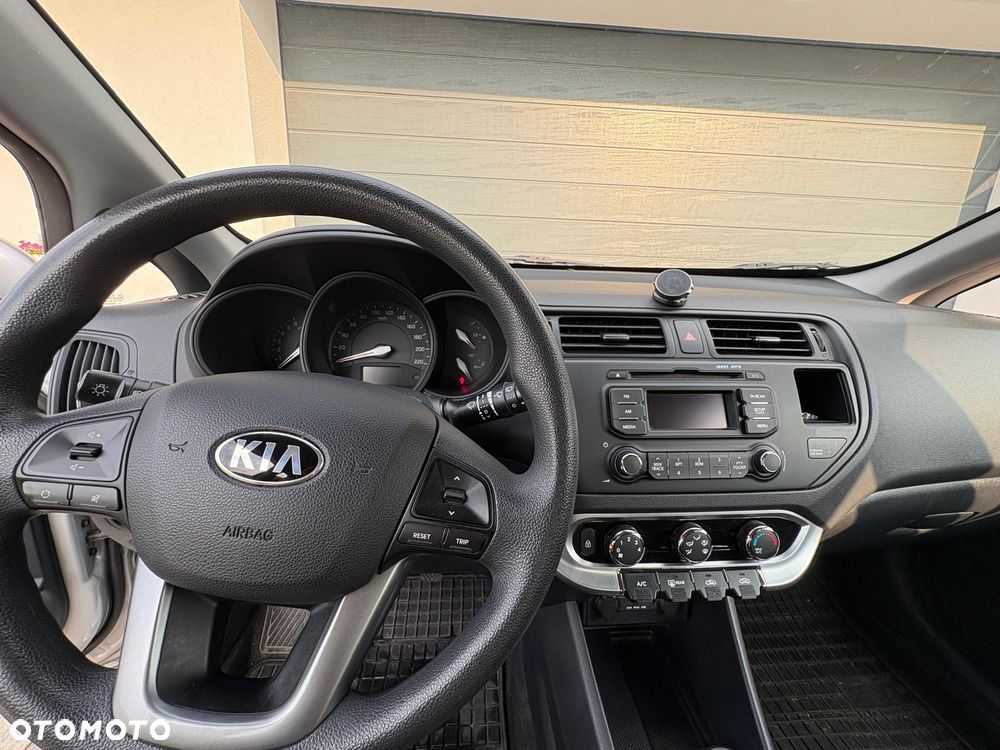 Kia Rio 1.2 M - 5