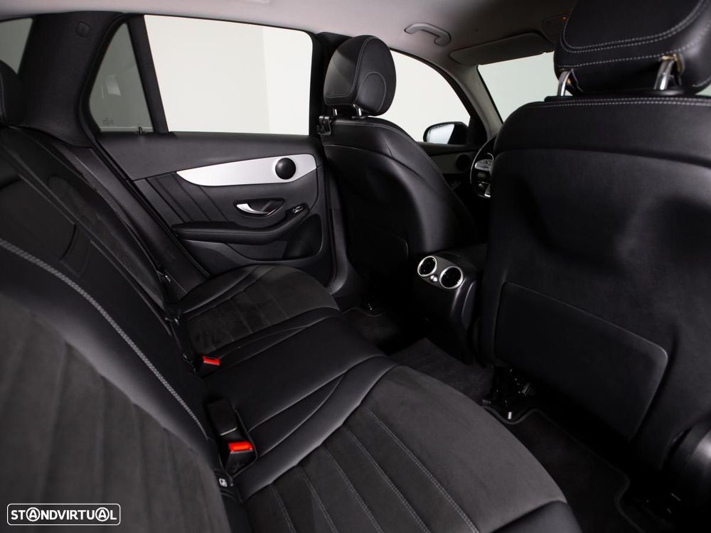 Mercedes-Benz GLC 300 de 4Matic - 12