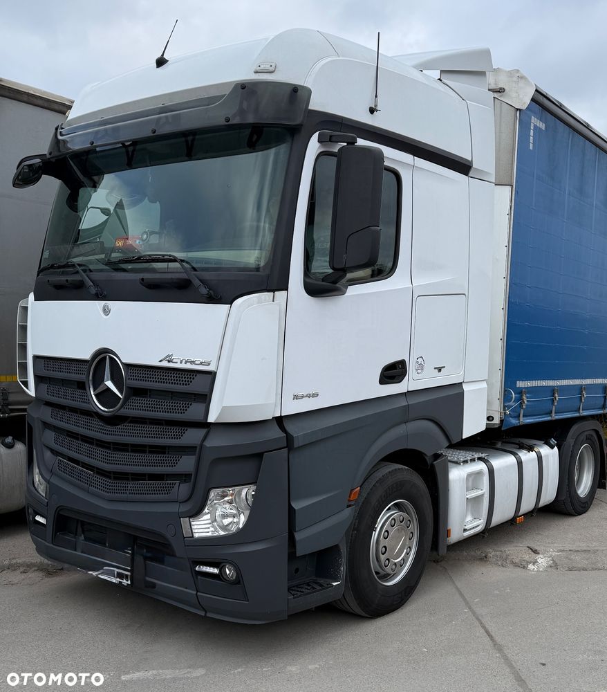 Mercedes-Benz Actros MP4 - 3