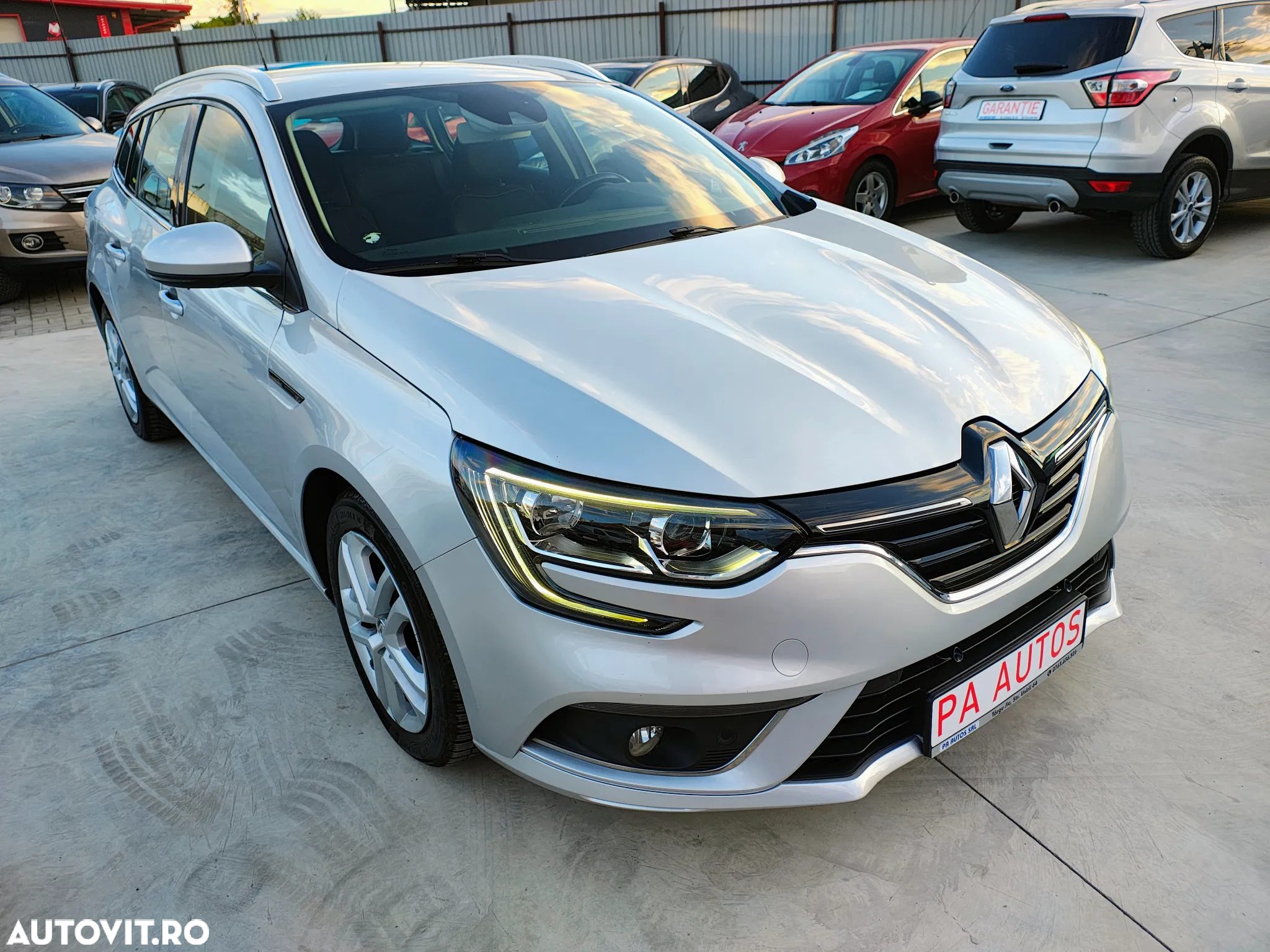 Renault Megane Grandtour ENERGY dCi 90 EXPERIENCE - 2