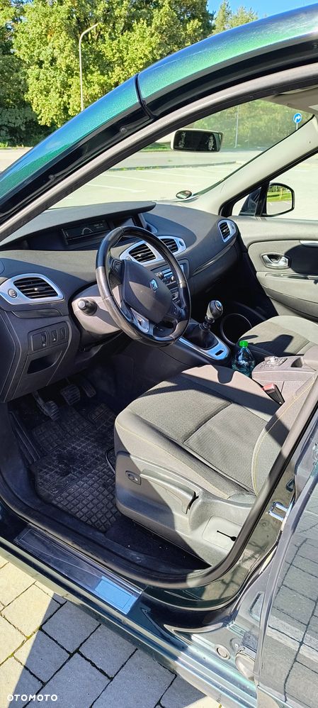 Renault Grand Scenic Gr 1.9 dCi Emotion Plus - 16
