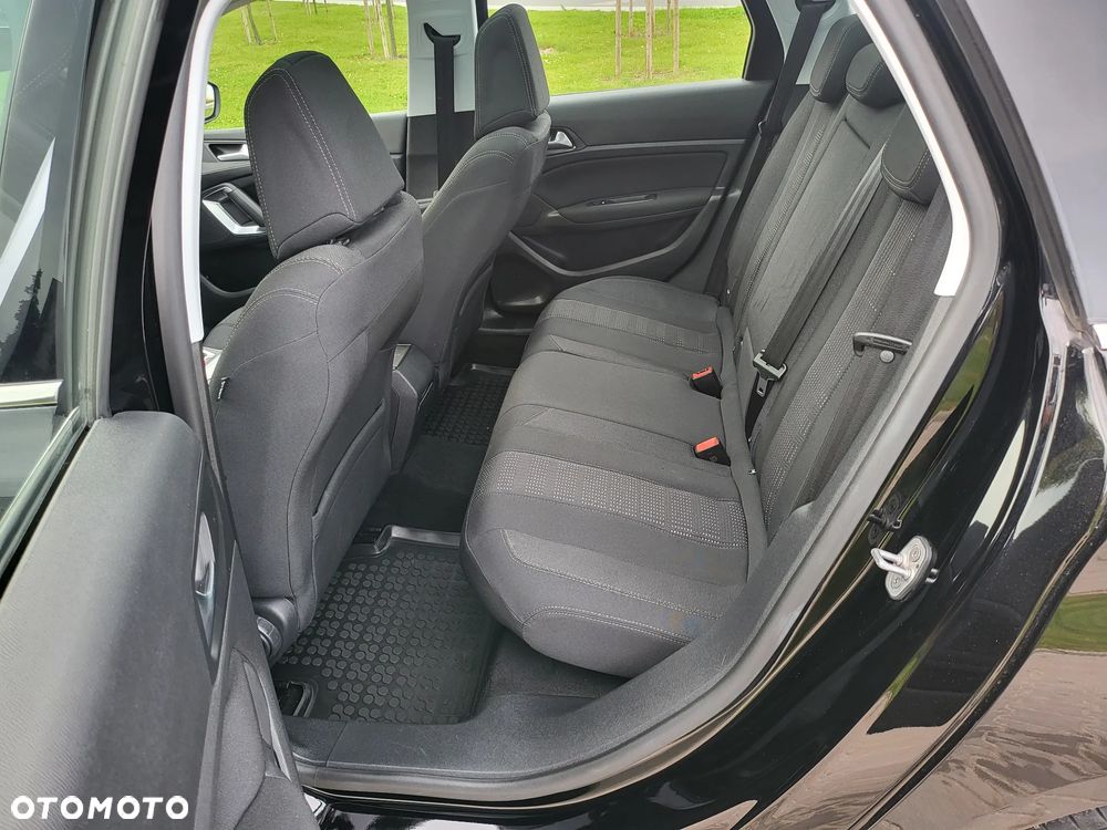 Peugeot 308 BlueHDi FAP 120 EAT6 Stop & Start Allure - 18