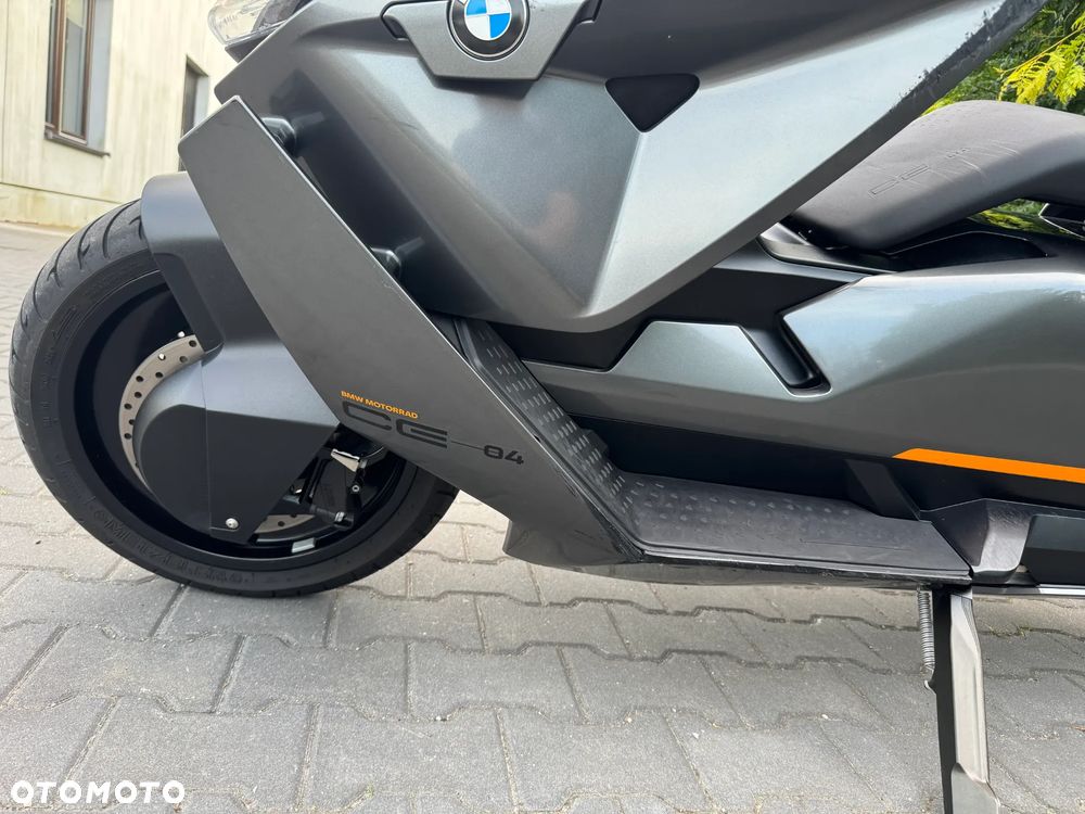 BMW CE 04 - 20