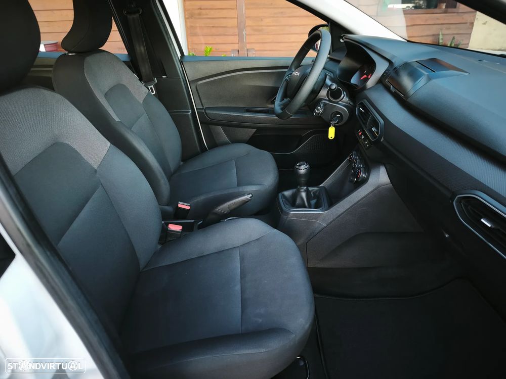 Dacia Jogger 1.0 ECO-G Essential 7L Bi-Fuel - 18