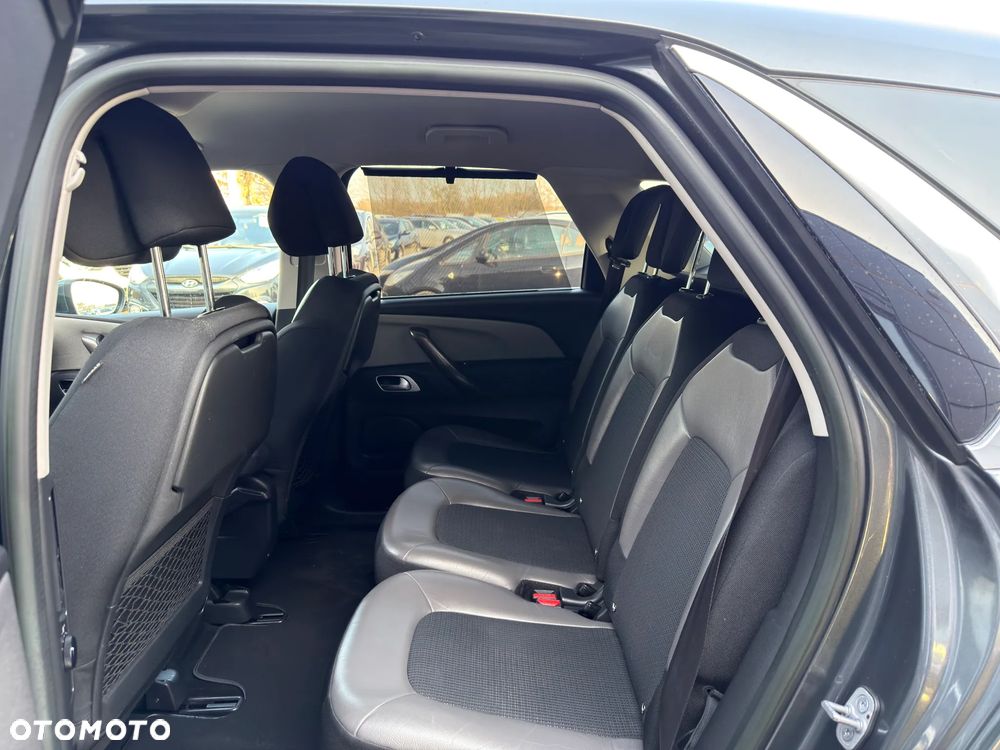 Citroën C4 Picasso 1.6 e-HDi FAP EGS6 Black Top - 25