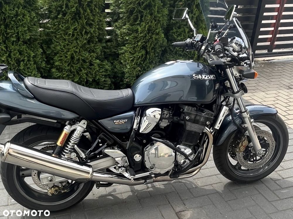 Suzuki GSX - 1