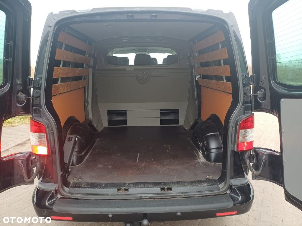 Volkswagen Transporter - 14