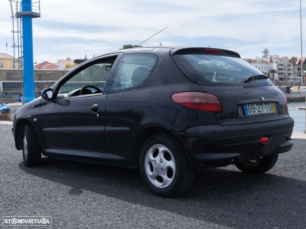 Peugeot 206 1.1 XT - 4