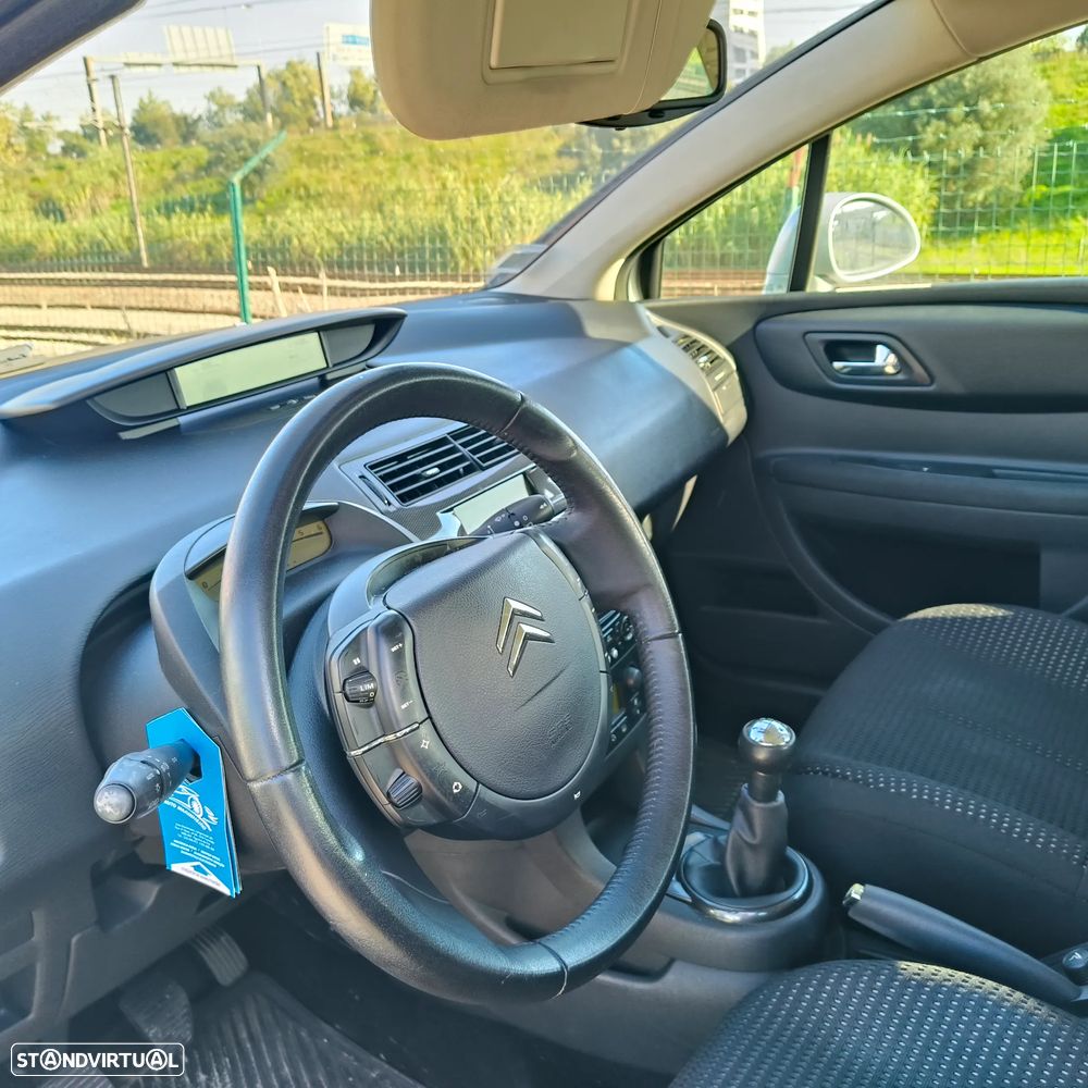 Citroën C4 - 7