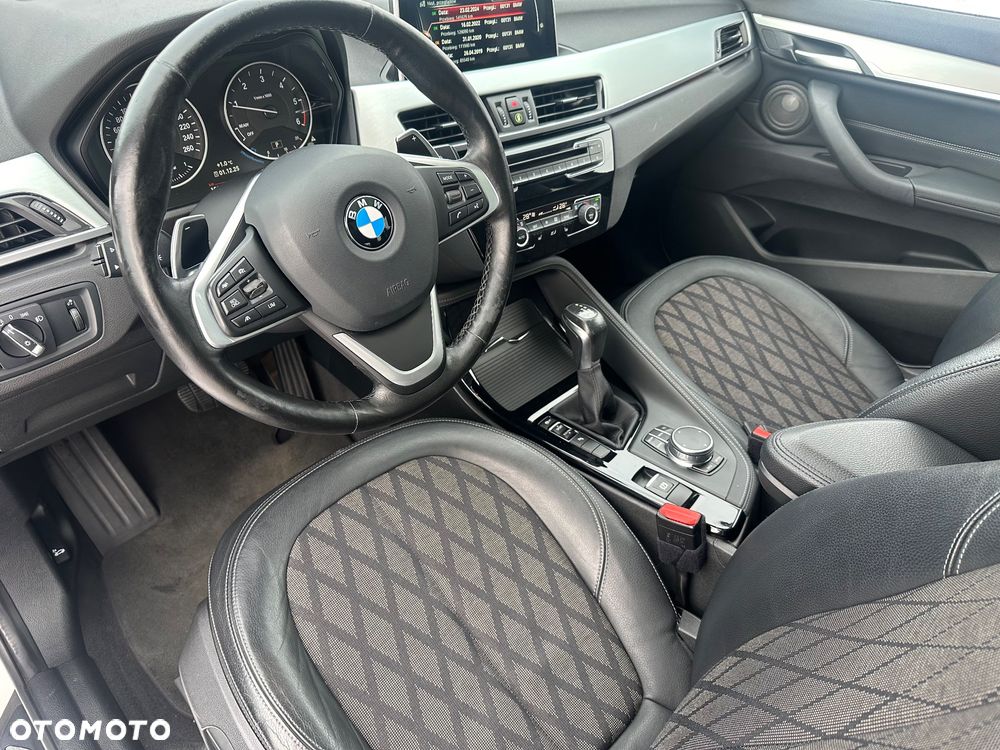 BMW X1 sDrive18d xLine - 6