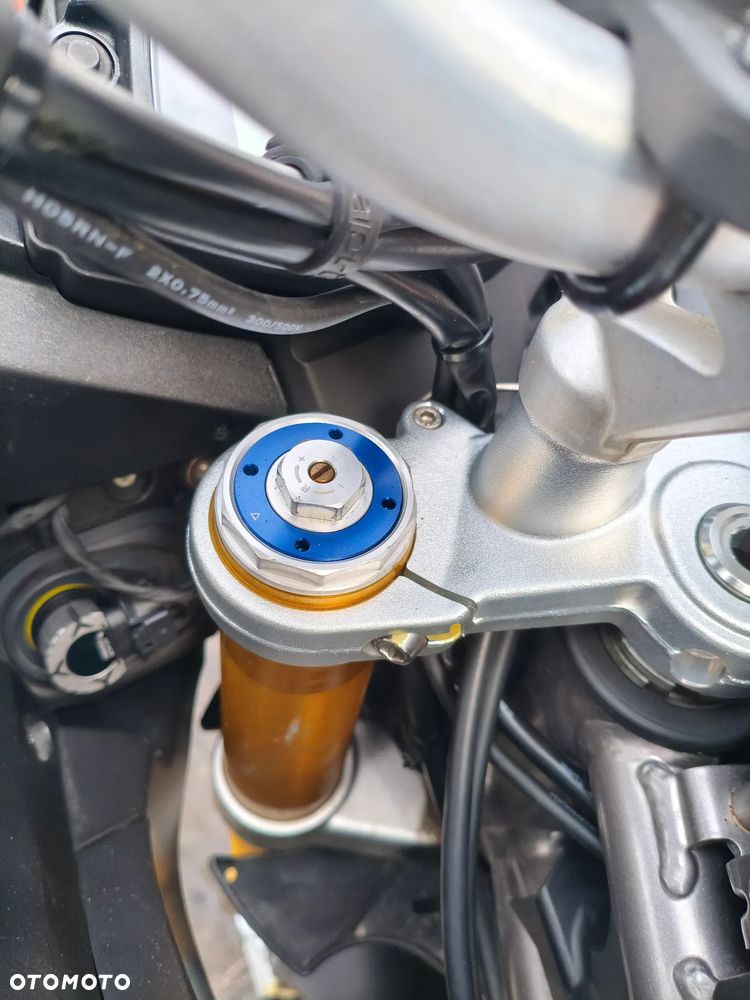 Aprilia Caponord - 12