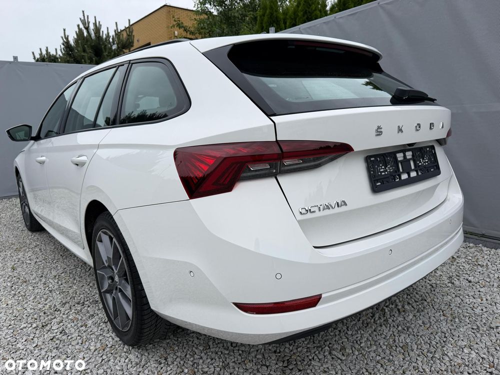 Skoda Octavia 2.0 TDI DSG Edition - 15