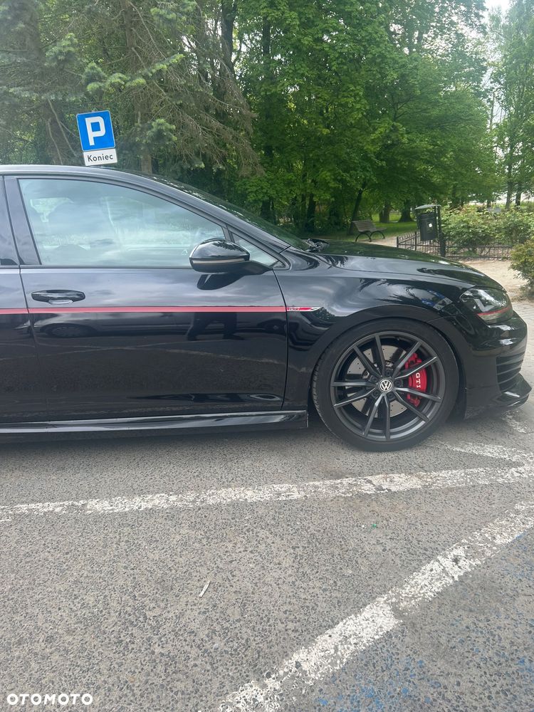 Volkswagen Golf - 7