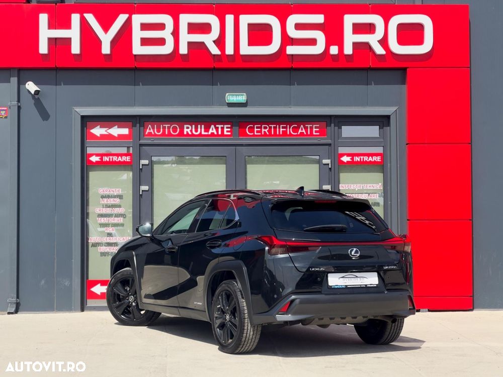 Lexus UX 250h Executive Line - 5