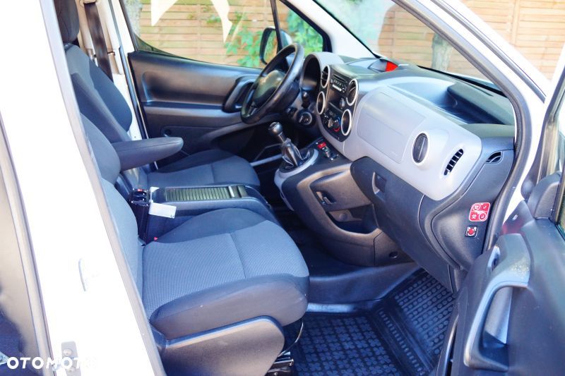 Peugeot Partner 1,6 HDI Long Bogata Opcja Salon Pl Faktura Vat - 23