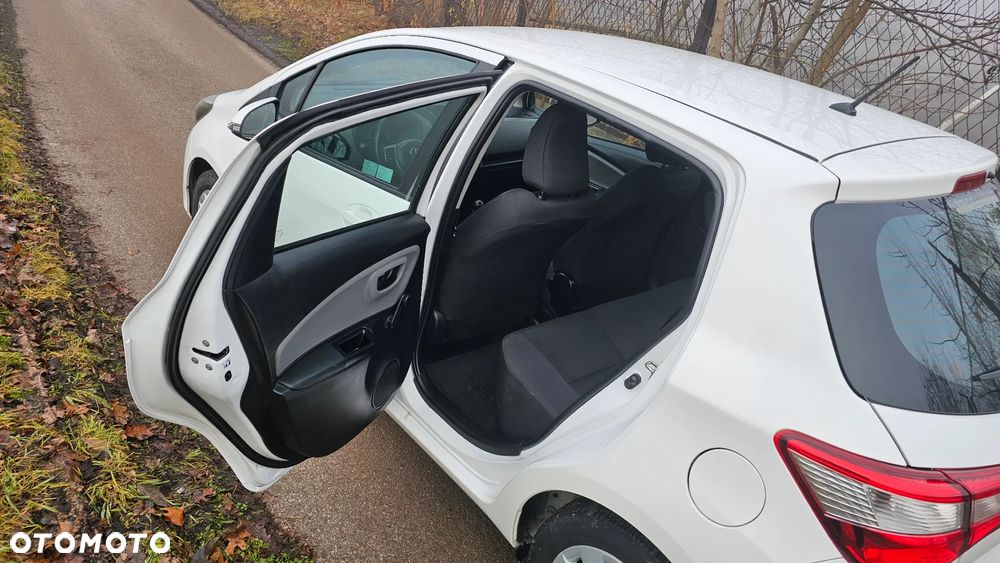 Toyota Yaris 1.5 Active - 8