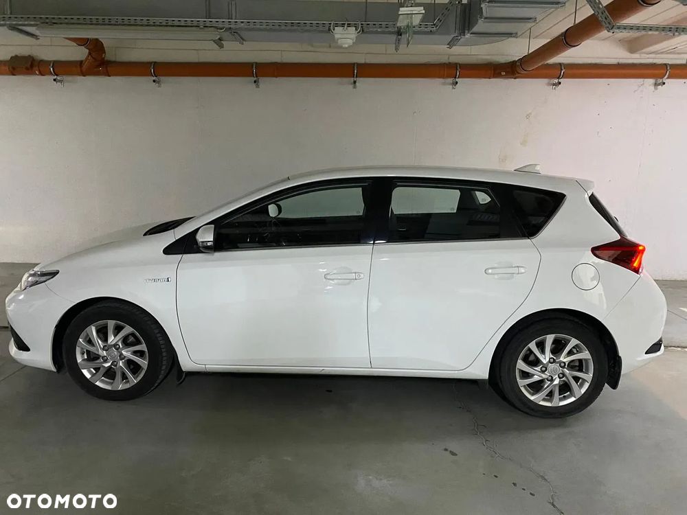 Toyota Auris Hybrid 135 Premium - 15