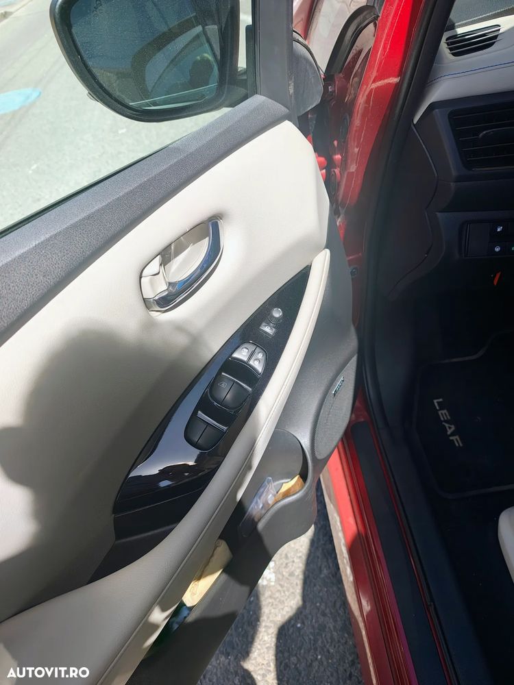 NISSAN Leaf 2019 — imagine 12