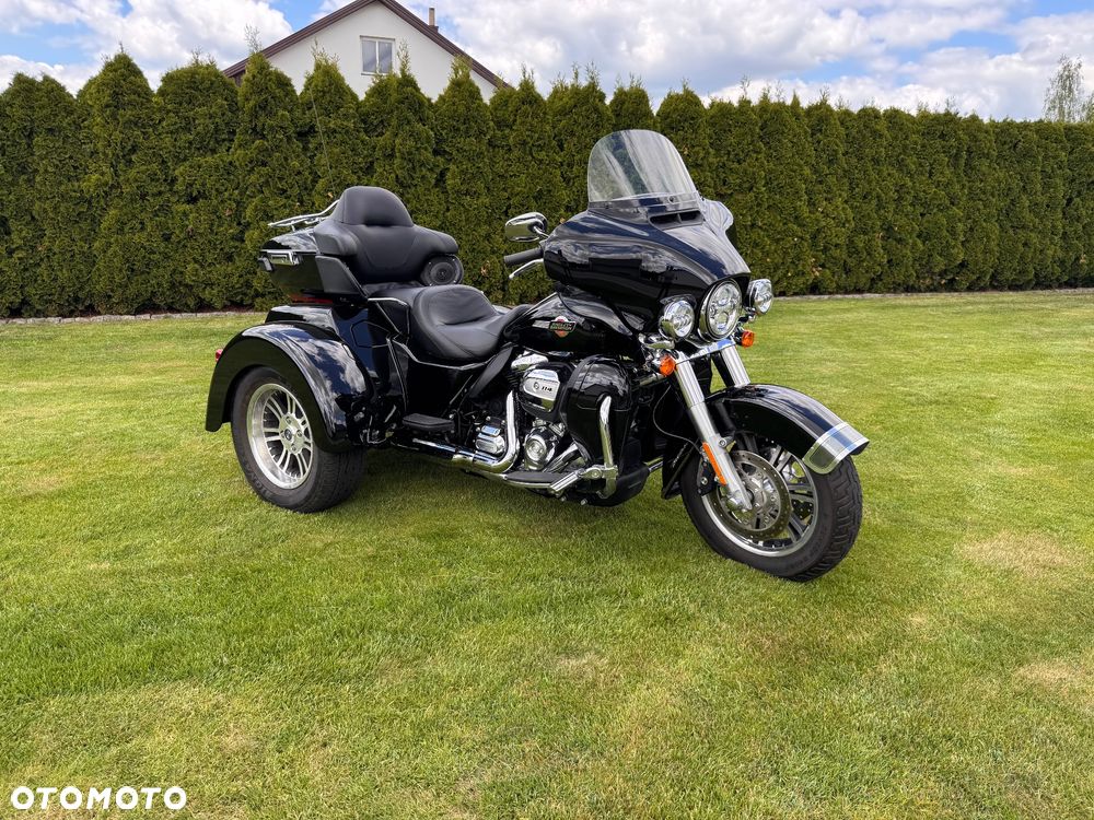 Harley-Davidson Tri Glide - 1