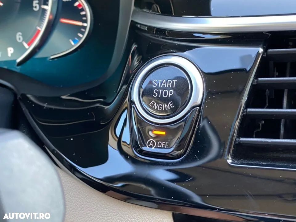 BMW Seria 5 520d Aut. Sport Line - 24