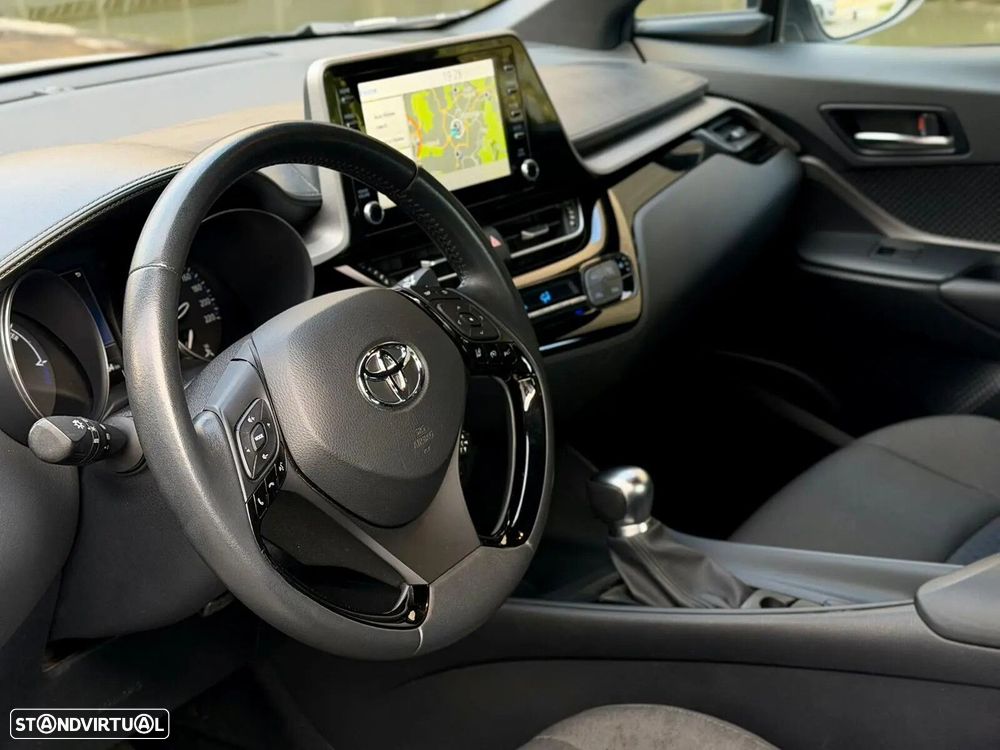 Toyota C-HR 1.8 Hybrid Exclusive - 31